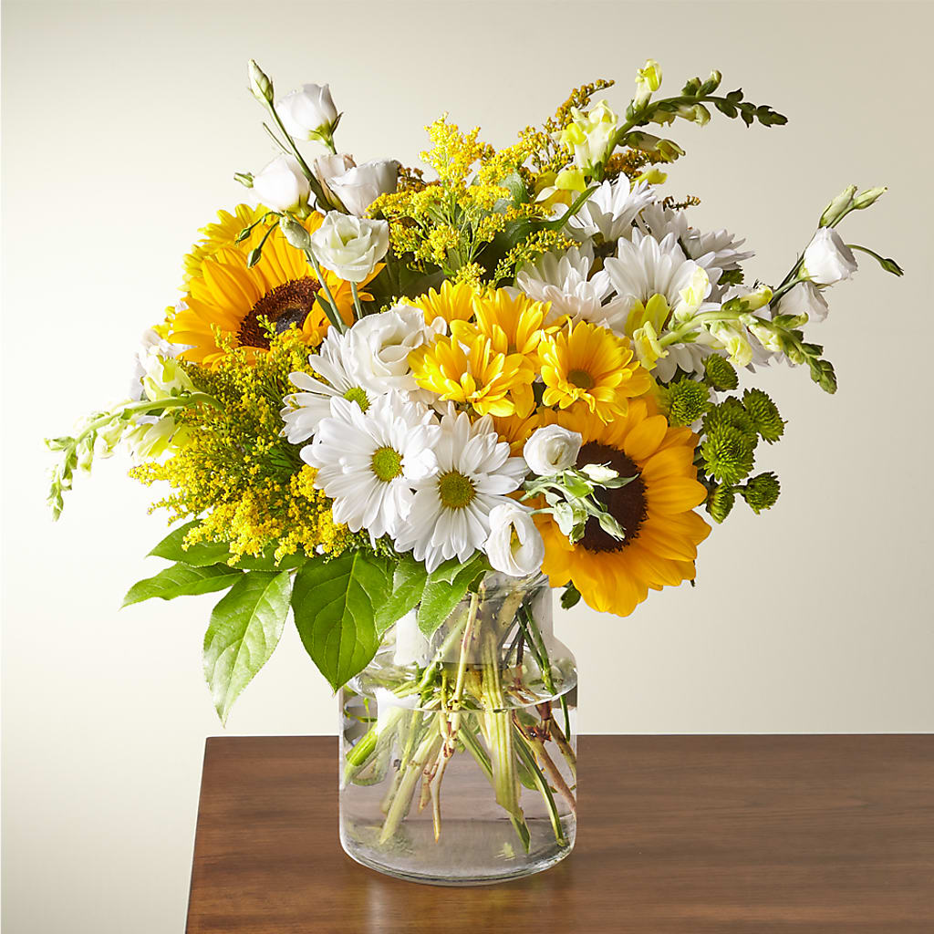 Hello Sunshine Bouquet – Magnolia Oaks Florist, Tyrone GA