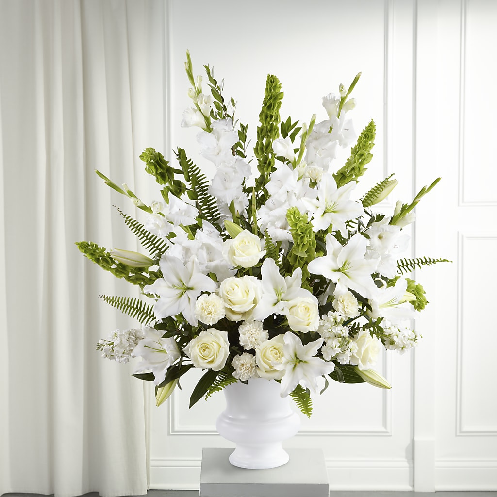Morning Stars Arrangement – Magnolia Oaks Florist, Tyrone GA
