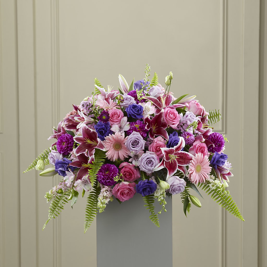 Fare Thee Well Pedestal – Magnolia Oaks Florist, Tyrone GA