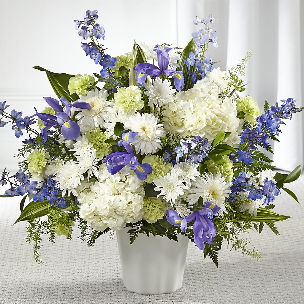 Soft Serenity Floor Basket – Magnolia Oaks Florist, Tyrone GA