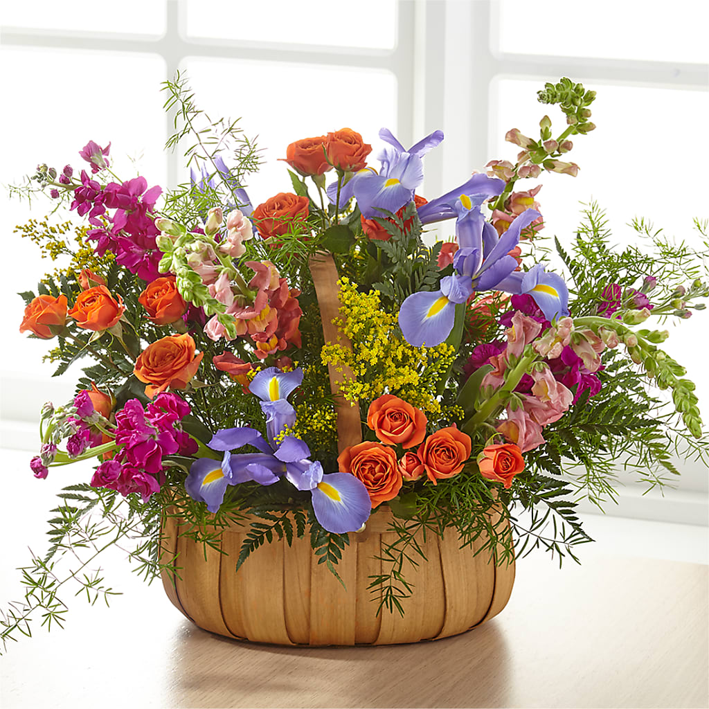 Garden of Life Basket – Magnolia Oaks Florist, Tyrone GA