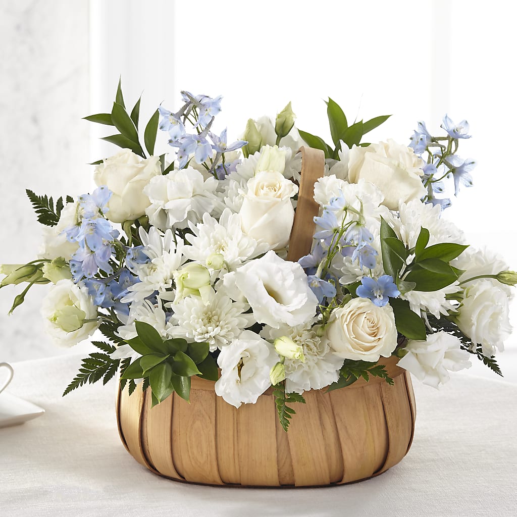 Sincerely Heartfelt Basket – Magnolia Oaks Florist, Tyrone GA