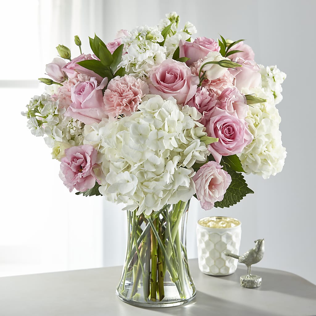 Guiding Grace Bouquet – Magnolia Oaks Florist, Tyrone GA