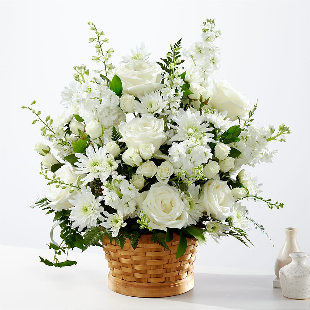 Heartfelt Condolences Arrangement – Magnolia Oaks Florist, Tyrone GA