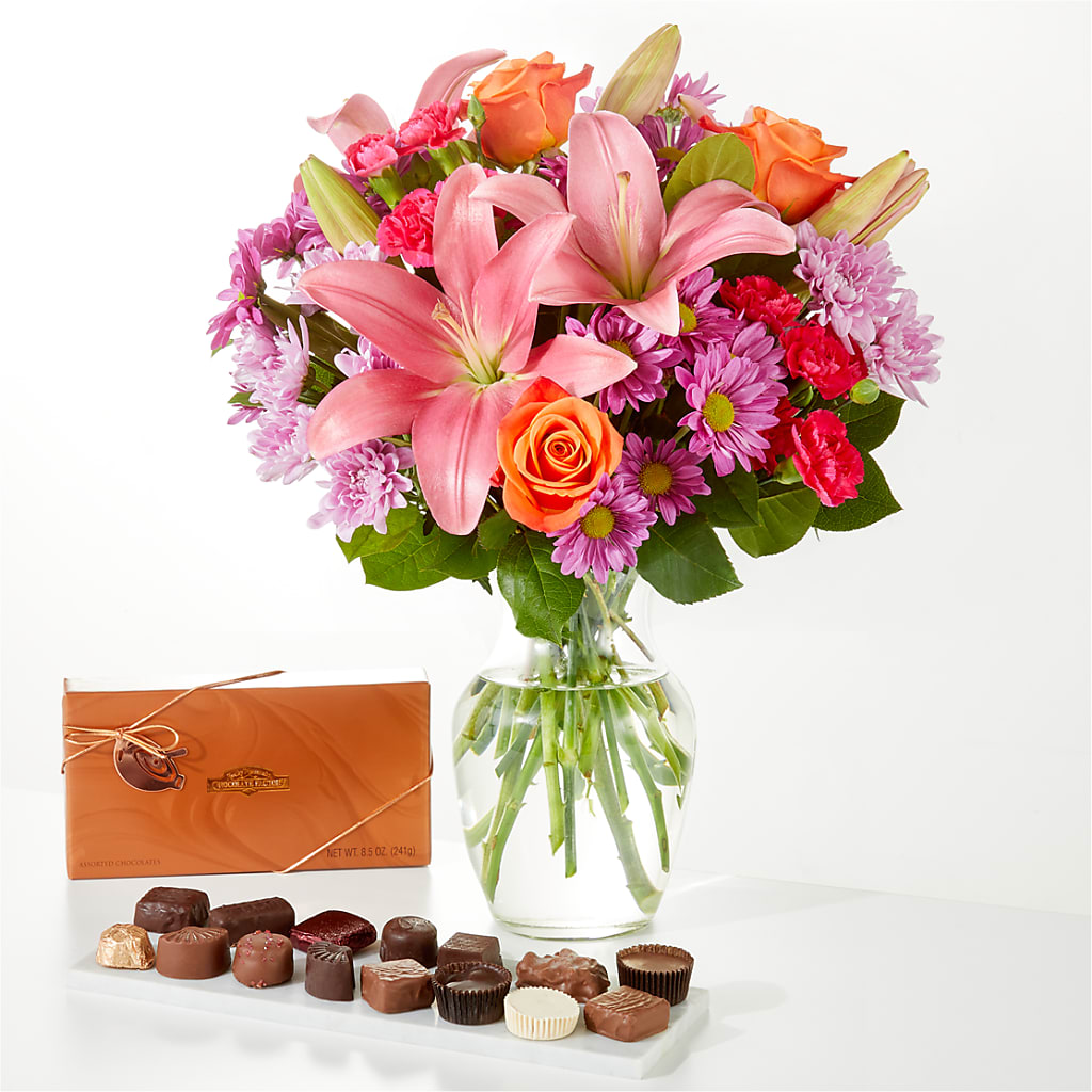 One and Only Bouquet and Chocolate Bundle – Magnolia Oaks Florist, Tyrone GA