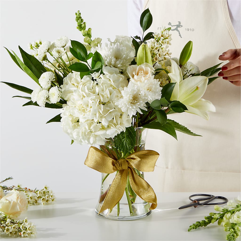 New Beginnings – A Florist Original –  Magnolia Oaks Florist, Tyrone GA