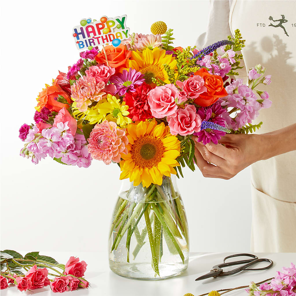 Cue the Confetti - A Florist Original –  Magnolia Oaks Florist, Tyrone GA