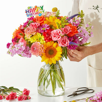 Cue the Confetti - A Florist Original –  Magnolia Oaks Florist, Tyrone GA