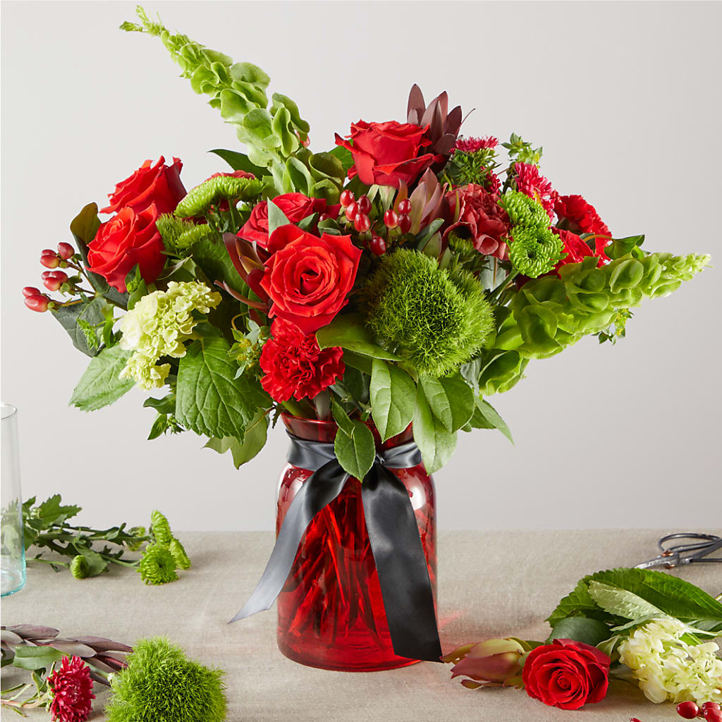 Heritage Kindle – A Florist Original –  Magnolia Oaks Florist, Tyrone GA