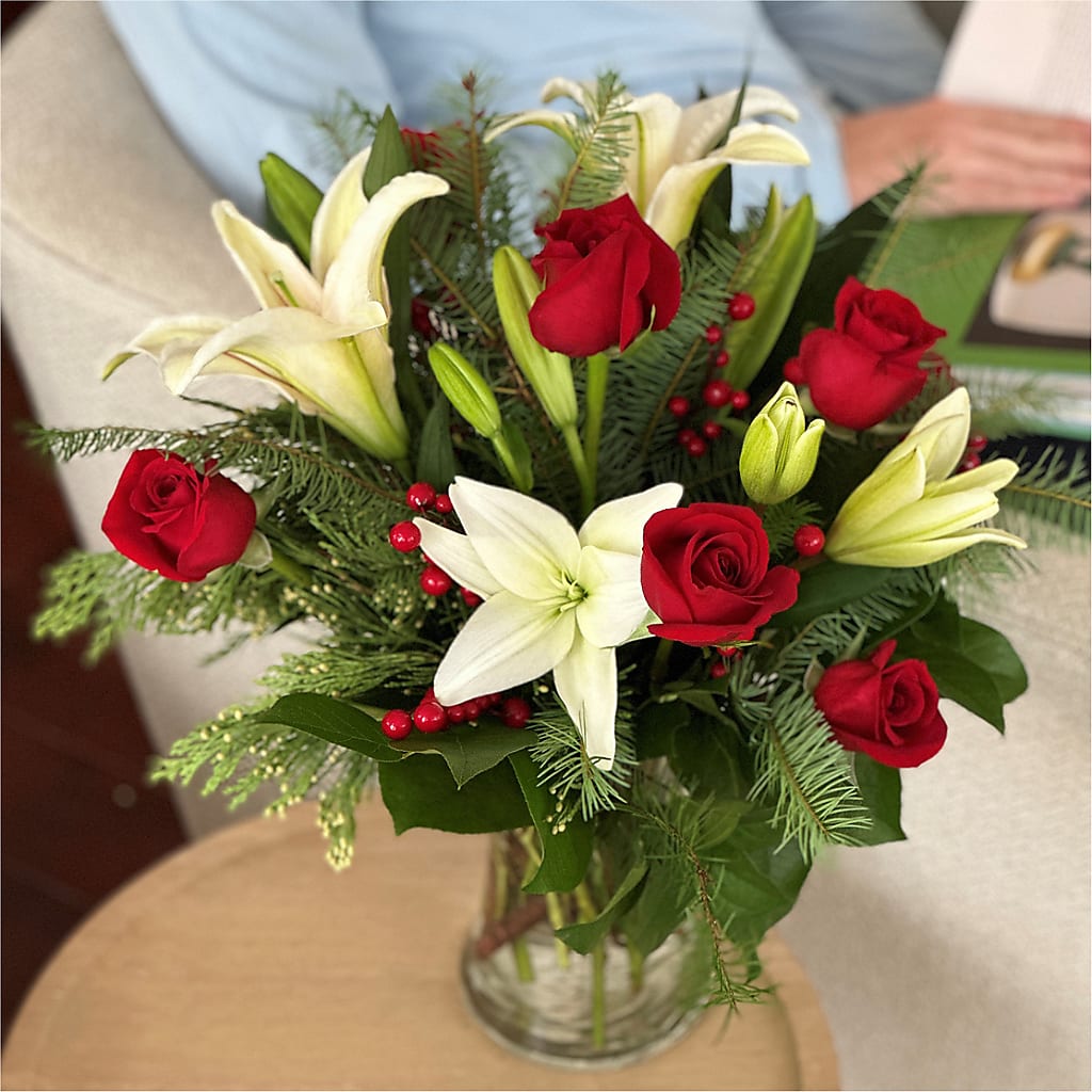Sparkling Snowflakes Bouquet –  Magnolia Oaks Florist, Tyrone GA