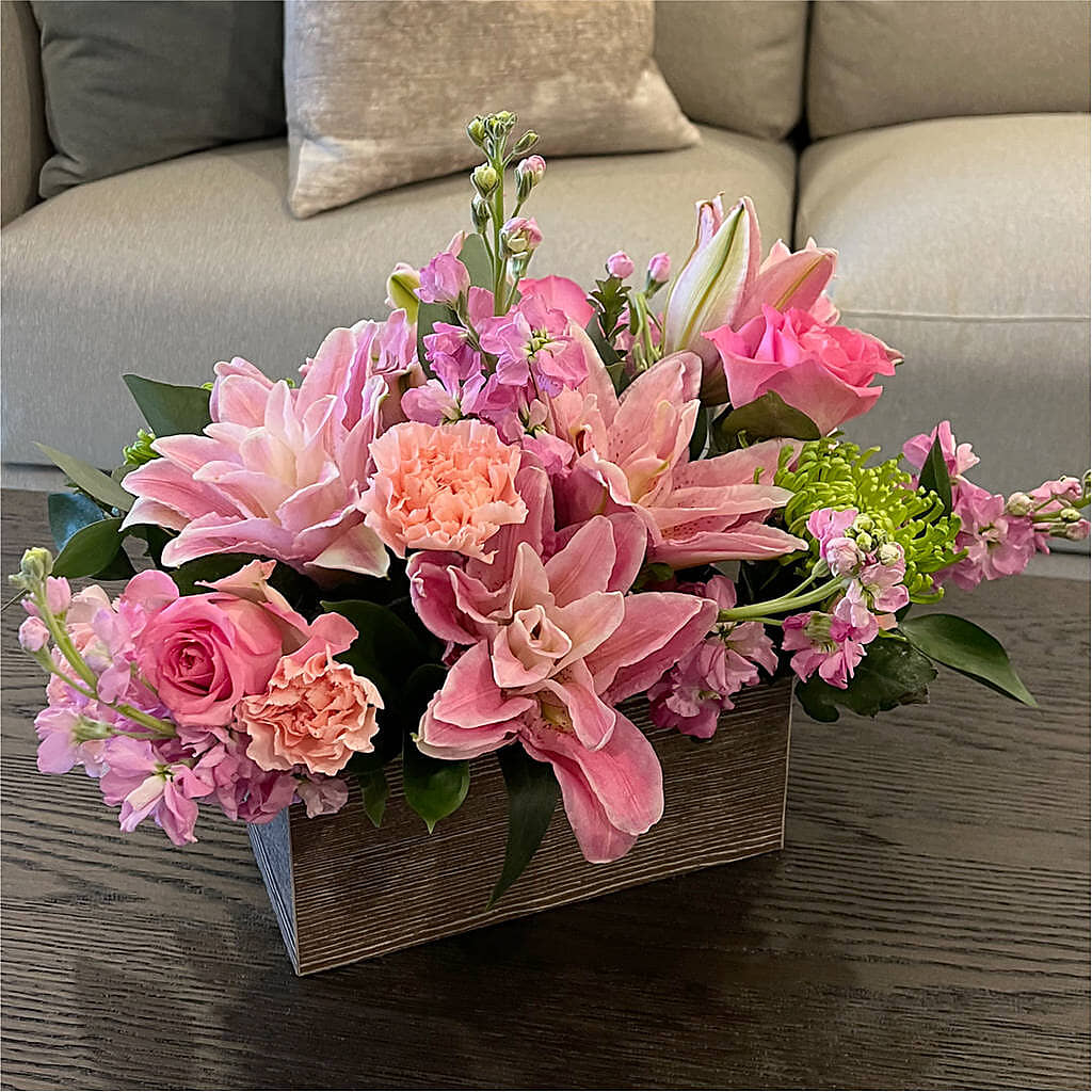 Beautiful Spirit Basket –  Magnolia Oaks Florist, Tyrone GA