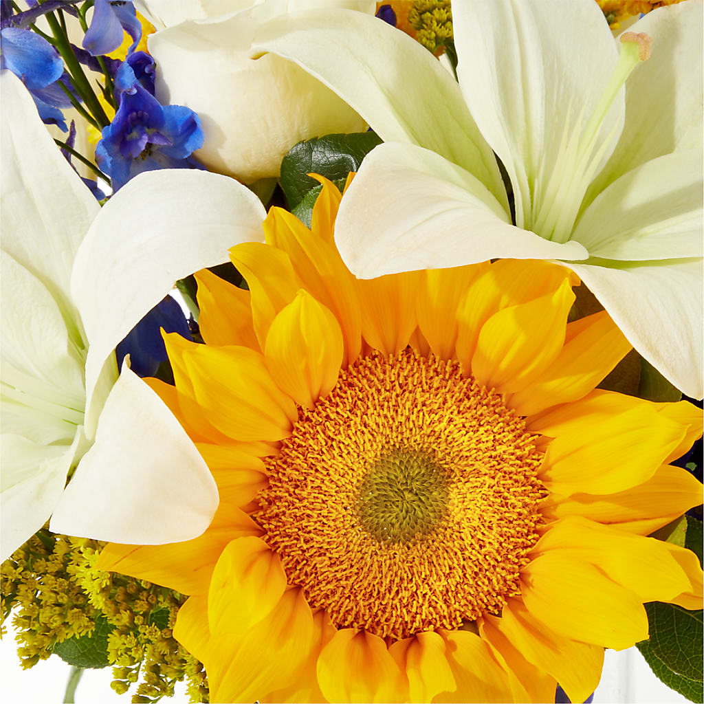 Stargazing Bouquet –  Magnolia Oaks Florist, Tyrone GA