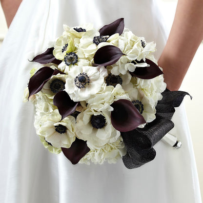 To Have and To Hold Bouquet –  Magnolia Oaks Florist, Tyrone GA